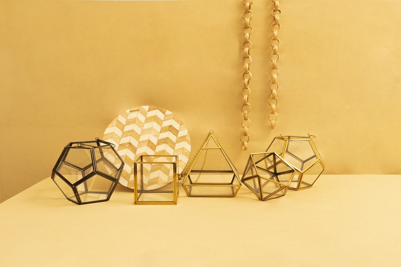  印尼展臺設計搭建公司以可持續(xù)發(fā)展為核心理念，致力于在展覽行業(yè)中探索和實踐環(huán)保、節(jié)能、社會責任等方面的創(chuàng)新。以下是該公司在印尼展臺設計搭建中的可持續(xù)發(fā)展實踐和探索。

