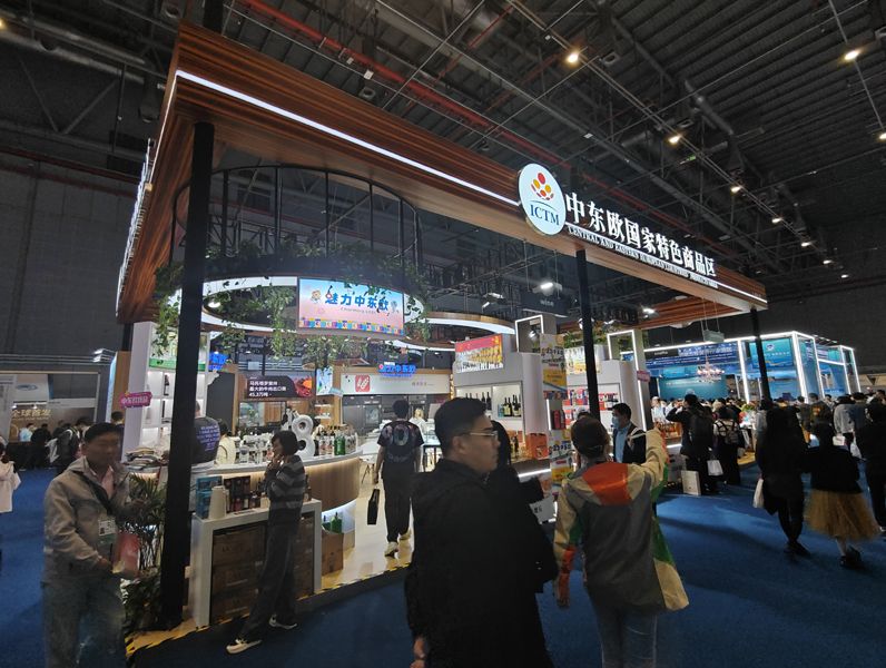 新加坡數(shù)字化展臺(tái)搭建企業(yè)