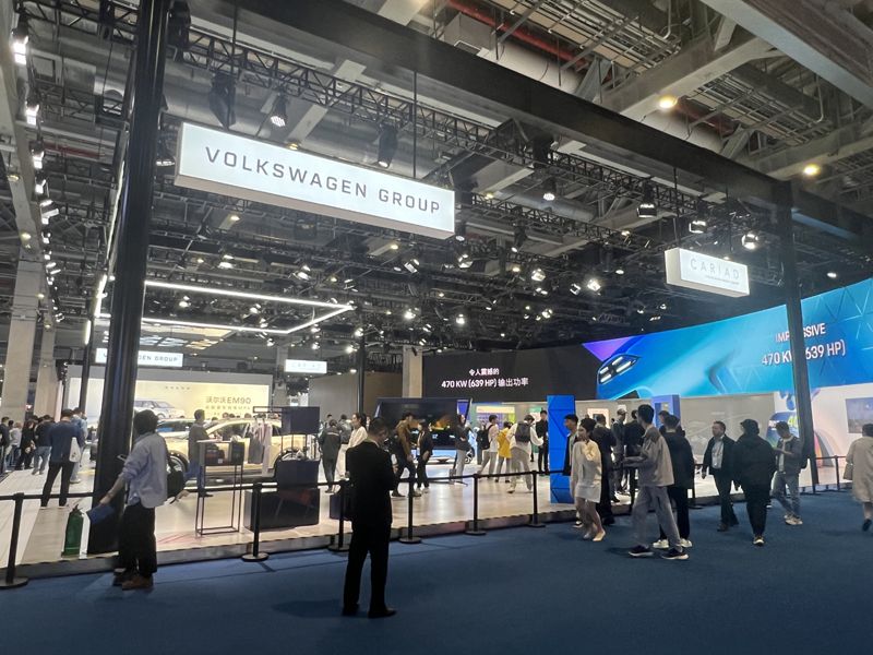 西班牙全程展臺搭建服務(wù)公司