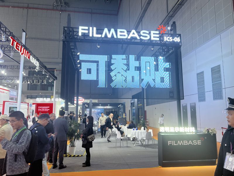 阿聯(lián)酋一站式廣告?zhèn)髅秸箘?chuàng)意展臺(tái)設(shè)計(jì)